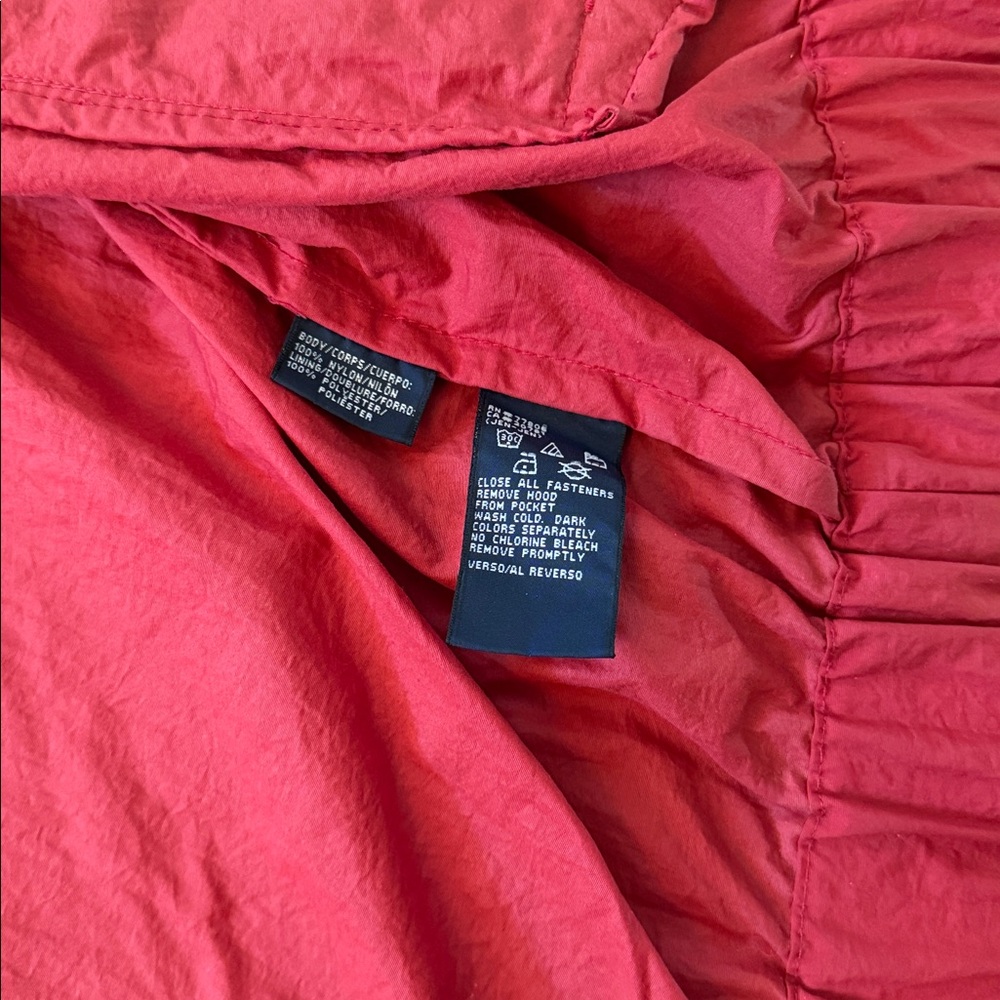 90’s Tommy Hilfiger Vintage Packable Hooded Jacket - Picture 12 of 14